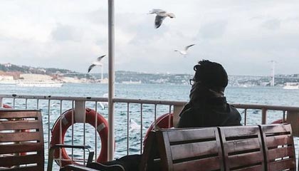 天博体育-【集锦】皇马3-0曼城，巴尔韦德半场戴帽，维尼修斯失点